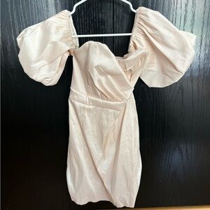 Baby pink mini dress with short puffy sleeves